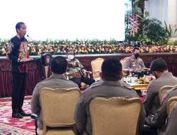 Presiden Jokowi Dorong Polri Kerja Keras Kembalikan Kepercayaan Masyarakat