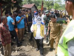Tinjau Banjir Aceh Utara, Menteri Basuki: Fokus Penanganan Tanggul Jebol dengan Geobag dan Bronjong