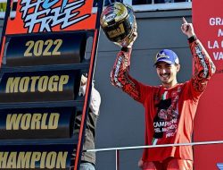 Bagnaia Juara MotoGP 2022: Atasi Minus 91, Musim Gila Berujung Sejarah Baru