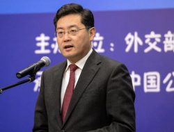 Baru Ditunjuk Jadi Menlu China, Qin Gang Temui Jokowi dan Luhut