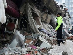 Update Korban Gempa Turki-Suriah: 3.800 Orang Tewas, 14.500 Terluka