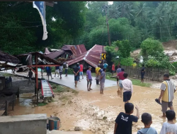 Warga Terdampak Banjir di Kabupaten Buol Butuh Logistik