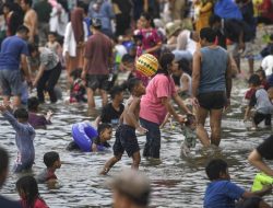 Libur Tahun Baru, Pengunjung Ancol Tembus 108 Ribu Orang Hari Ini