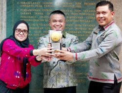 Pemkot -Palu Terima Penghargaan Piala Adipura Dari KLHK