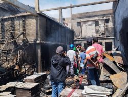 Dua Ruko Ludes Terbakar Di parigi Moutong