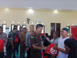 Bantuan Sosial Polres Parigi Moutong Dalam Rangka Hari Bhayangkara Ke 78