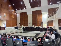 Sekda Zulfinasran Hadiri Rapat Paripurna DPRD Masa Persidangan I Tahun 2024/2025