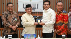 Bupati Parigi Moutong Erwin Burase Bawa Misi Mulia Pendidikan ke Kementerian, Mendikdasmen Abdul Mu’ti Sambut dengan Komitmen Nasional