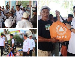 Bupati Parigi Moutong Serahkan Bantuan BNPB untuk Korban Karhutla di Toboli dan Avolua