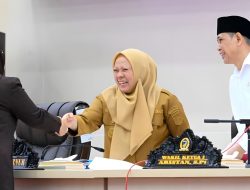 DPRD Sulteng Gelar Paripurna, Wagub Sampaikan Penjelasan Enam Raperda Strategis