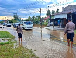 Banjir Rendam Jalur Trans Sulawesi di Balinggi, Polisi Terapkan Sistem Buka Tutup