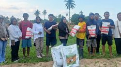 Petani Lobu Mandiri Terima Bantuan Bibit Jagung dari LMP Parigi Moutong